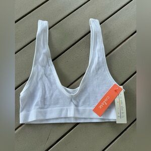 NWT Colsie White Bralette (Size XS)
